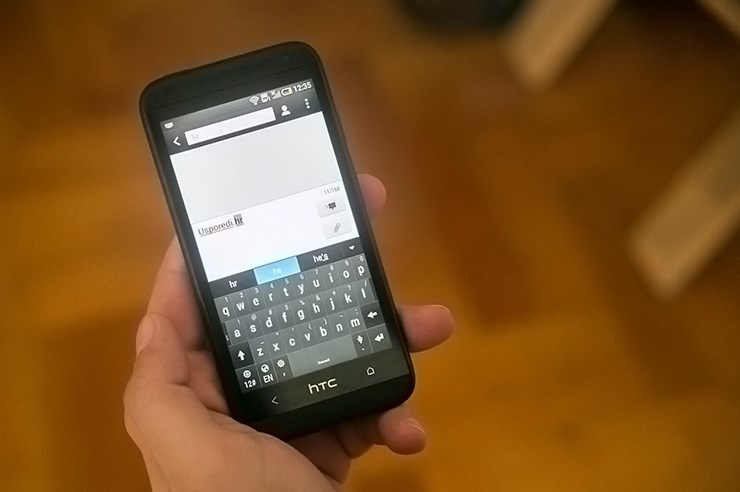 HTC Desire 601 (12).jpg